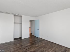 6101 Edsall Road 1704, Alexandria VA 22304