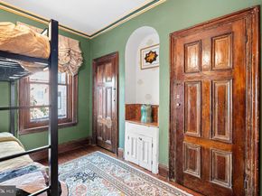 1624 Brown Street, Philadelphia PA 19130