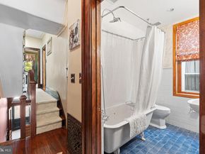 1624 Brown Street, Philadelphia PA 19130