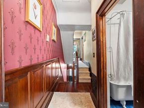 1624 Brown Street, Philadelphia PA 19130