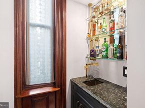 1624 Brown Street, Philadelphia PA 19130