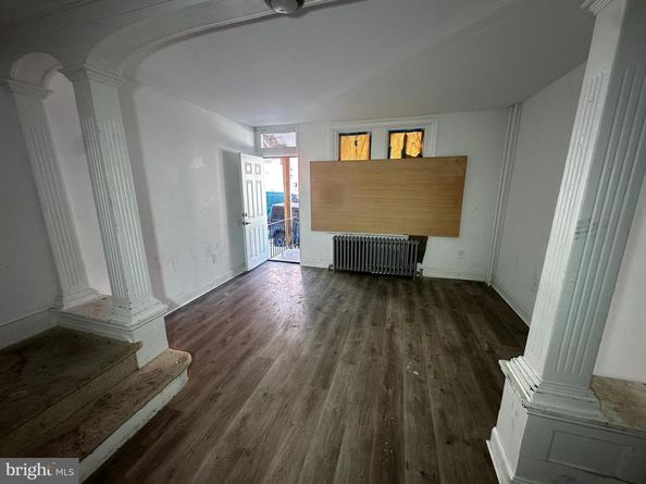 460 E Mechanic Street, Philadelphia PA 19144