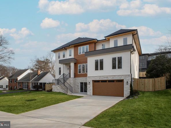 1935 Foxhall Road, Mclean VA 22101