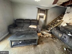 10906 Kipling Lane, Philadelphia PA 19154