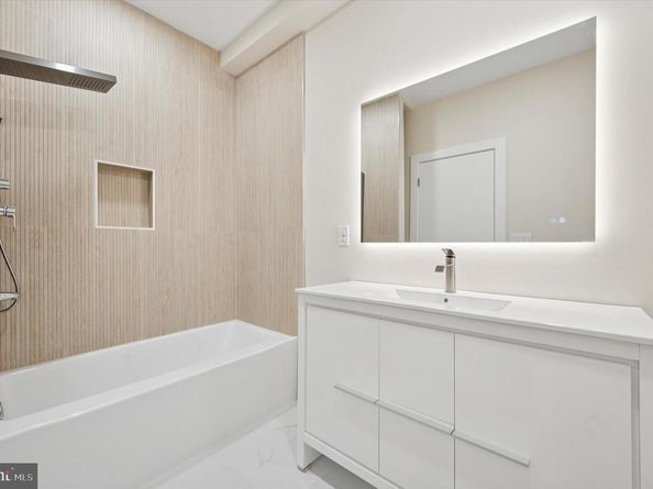 2439 E Huntingdon Street, Philadelphia PA 19125