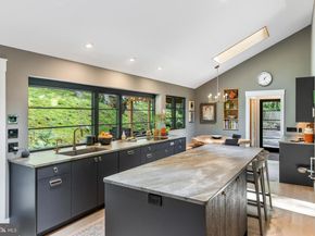 7034 Ely Road, New Hope PA 18938