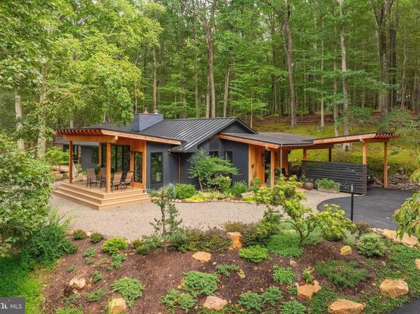 7034 Ely Road, New Hope PA 18938