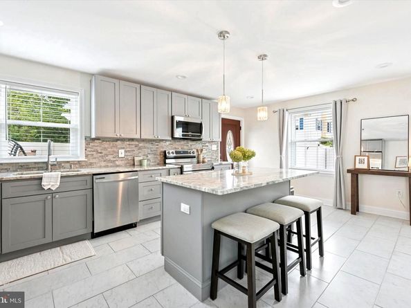 726 W Brookhaven Road, Wallingford PA 19086