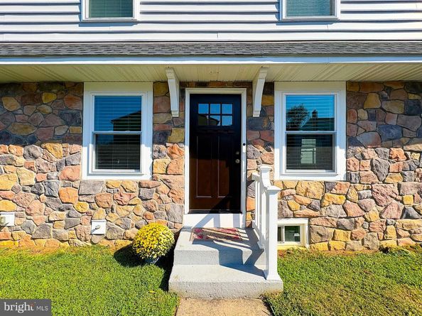 726 W Brookhaven Road, Wallingford PA 19086