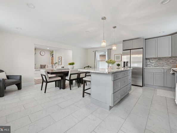 726 W Brookhaven Road, Wallingford PA 19086