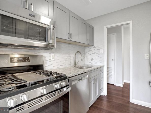 6001 Arlington Boulevard 821, Falls Church VA 22044