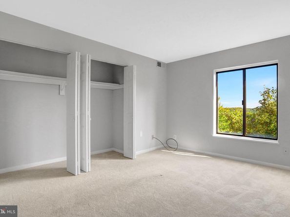 6001 Arlington Boulevard 821, Falls Church VA 22044
