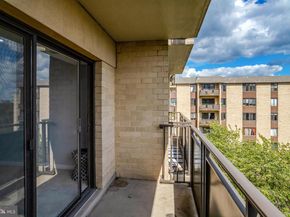 6001 Arlington Boulevard 821, Falls Church VA 22044