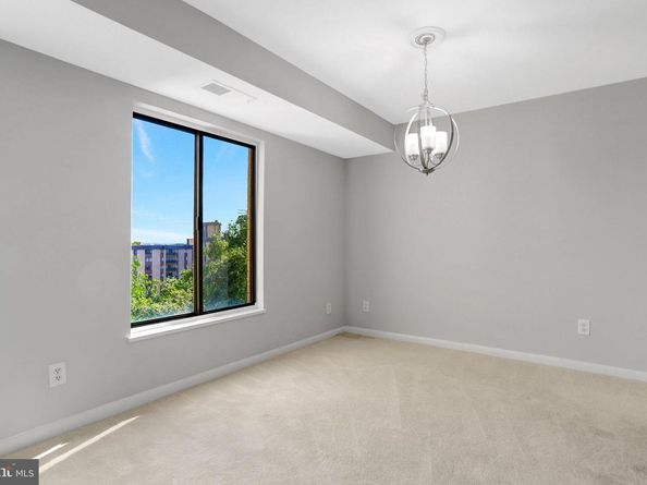 6001 Arlington Boulevard 821, Falls Church VA 22044
