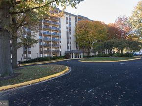 6001 Arlington Boulevard 821, Falls Church VA 22044