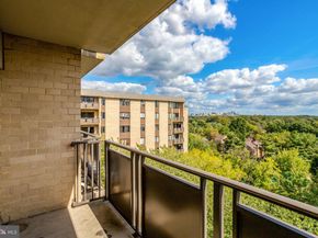 6001 Arlington Boulevard 821, Falls Church VA 22044
