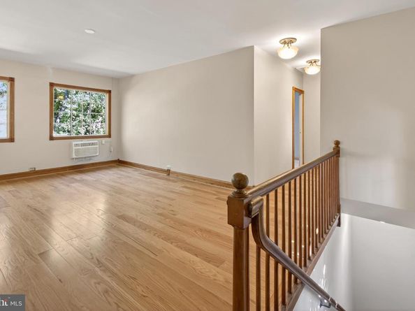 1649 Preston Road, Alexandria VA 22302