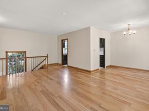 1649 Preston Road, Alexandria VA 22302