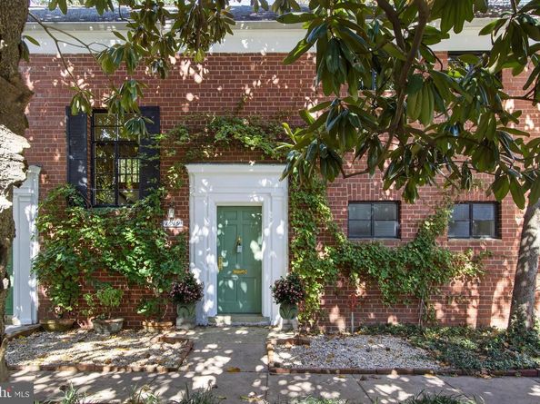 1649 Preston Road, Alexandria VA 22302