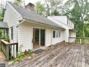 2029 Paddock Lane, Conshohocken PA 19428