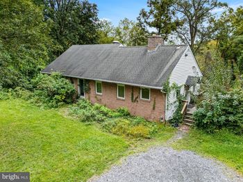 2029 Paddock Lane