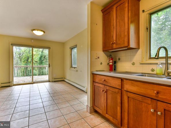 2029 Paddock Lane, Conshohocken PA 19428
