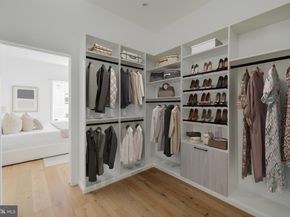 6960 West Ave, Chevy Chase MD 20815