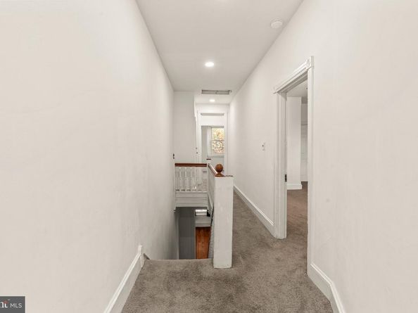 627 N 32nd Street, Philadelphia PA 19104