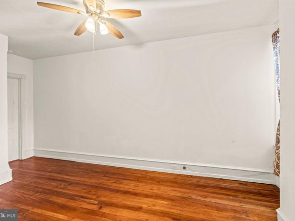 627 N 32nd Street, Philadelphia PA 19104