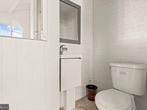627 N 32nd Street, Philadelphia PA 19104