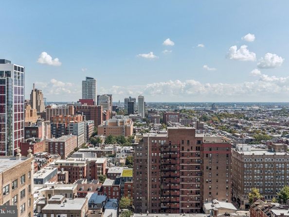 1326 Spruce Street 300402/G69, Philadelphia PA 19107