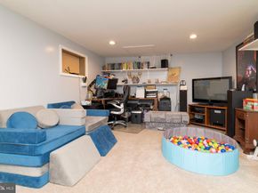 2637 Woodland Road, Abington PA 19001