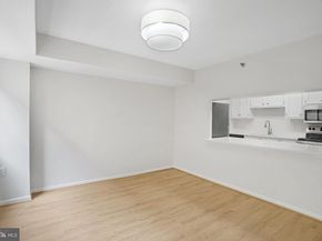 1301 N Courthouse Road 611, Arlington VA 22201