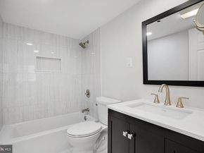 1301 N Courthouse Road 611, Arlington VA 22201