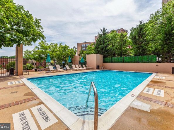 1301 N Courthouse Road 611, Arlington VA 22201