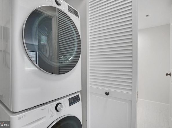 1301 N Courthouse Road 611, Arlington VA 22201