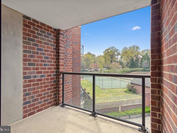 2100 Langston Boulevard 431, Arlington VA 22201