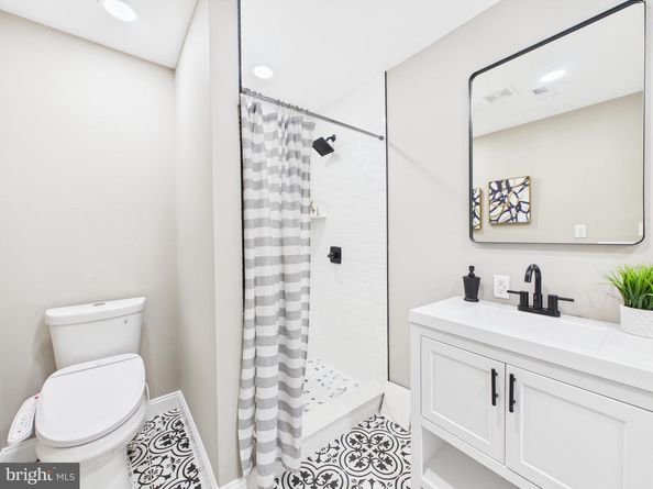503 E Walnut Lane, Philadelphia PA 19144