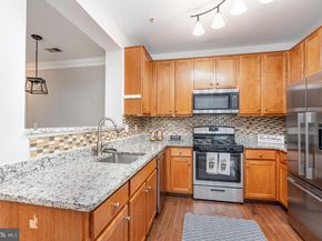 4850 Eisenhower Avenue 203, Alexandria VA 22304