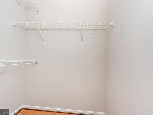 4850 Eisenhower Avenue 203, Alexandria VA 22304