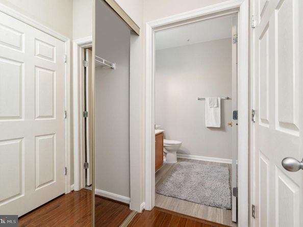 4850 Eisenhower Avenue 203, Alexandria VA 22304