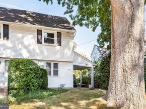 1455 Braddock Lane, Wynnewood PA 19096