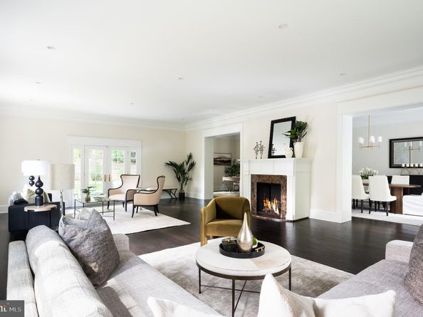 2913 University Terrace NW, Washington DC 20016