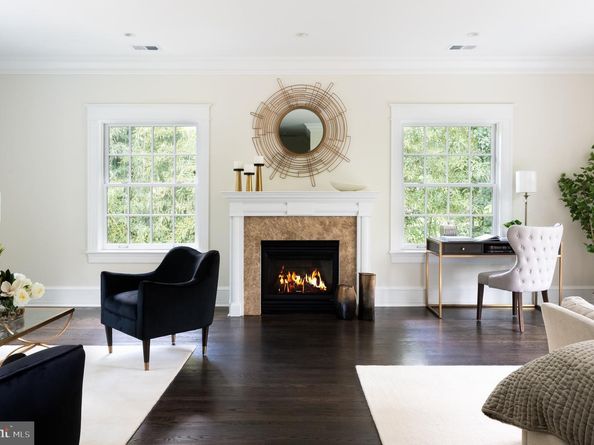 2913 University Terrace NW, Washington DC 20016