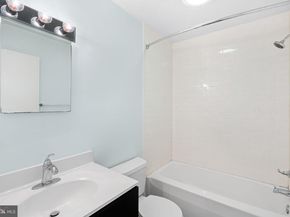 924 N 27TH Street, Philadelphia PA 19130