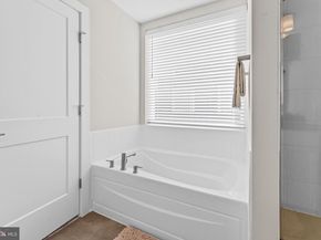 2823 24TH Road S, Arlington VA 22206