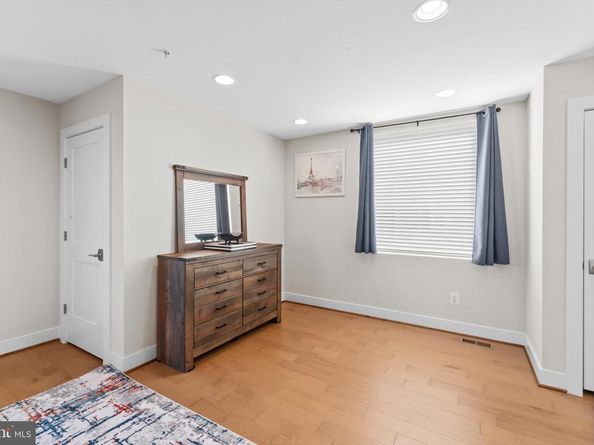 2823 24TH Road S, Arlington VA 22206