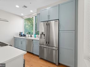 2823 24TH Road S, Arlington VA 22206