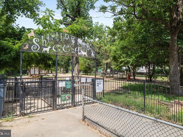 2823 24TH Road S, Arlington VA 22206