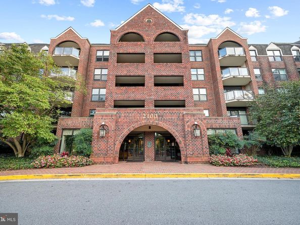 2100 Langston Boulevard 112, Arlington VA 22201